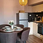 Cozy Stylish 2-bedroom Near Road, 5min To Gondola & Bars 班斯科