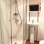Cozy Stylish 2-bedroom Near Road, 5min To Gondola & Bars Bansko