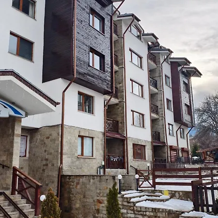 Apartment Cozy Stylish 2-bedroom Near Road, 5min To Gondola & Bars