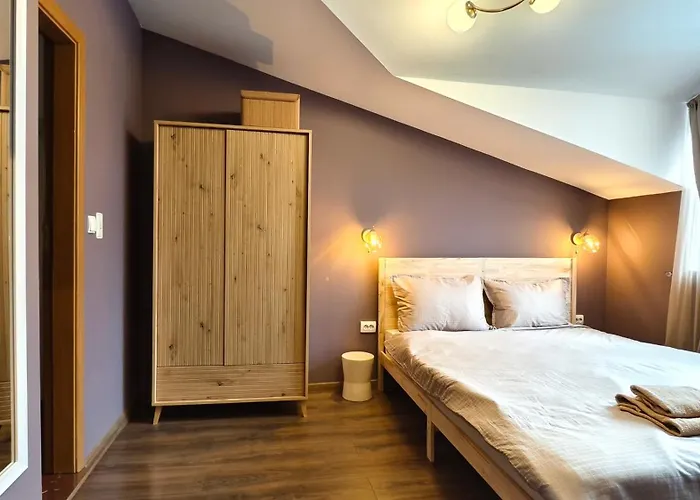 Apartment Cozy Stylish 2-bedroom Near Road, 5min To Gondola & Bars Bansko