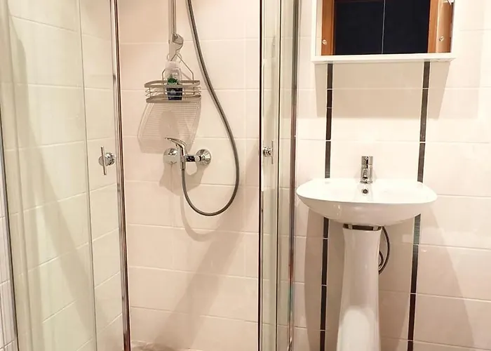 Cozy Stylish 2-bedroom Near Road, 5min To Gondola & Bars Bansko